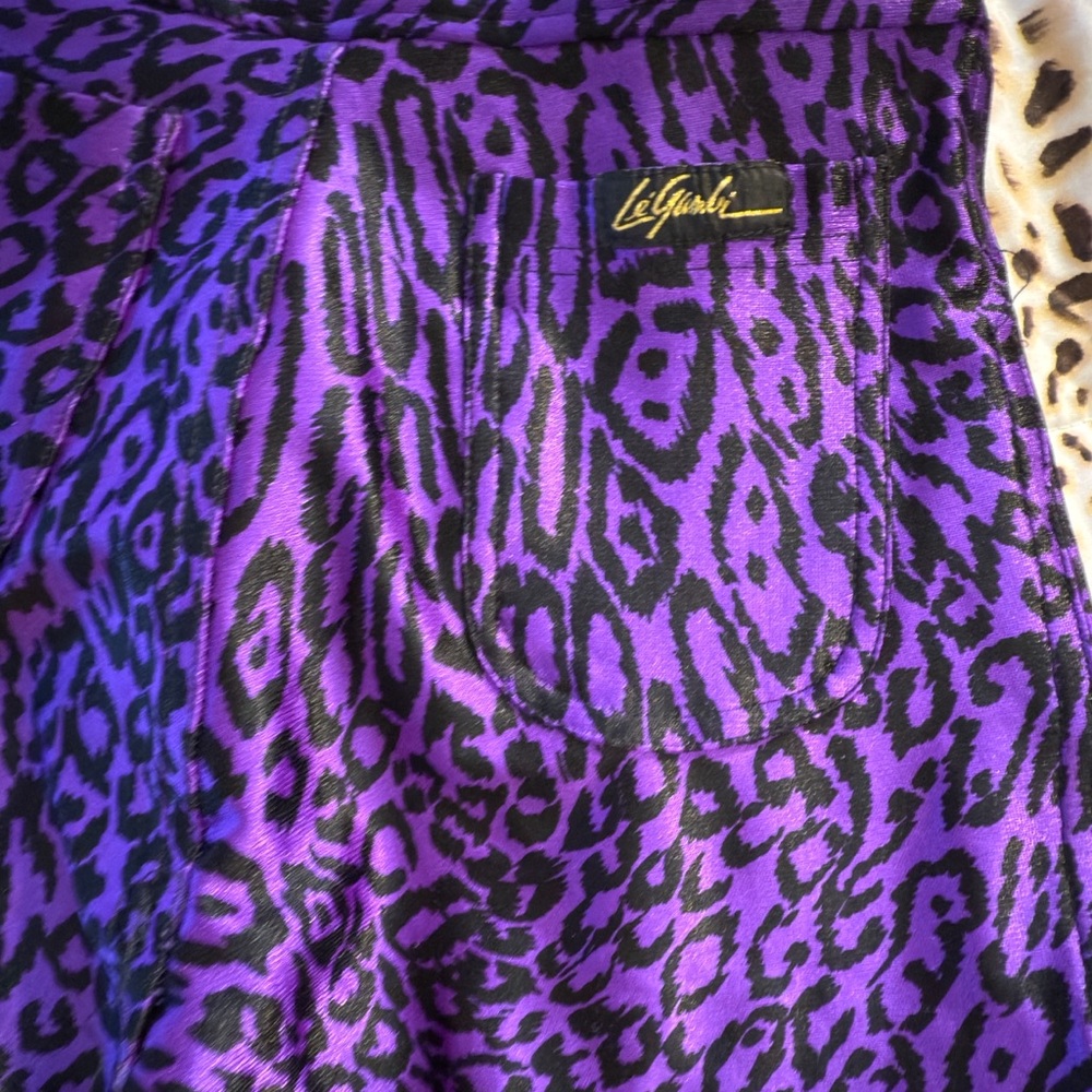 Vintage Le Gambi Purple Leopard Disco Pants!
SUPER rare!